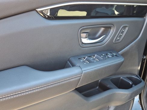 Certified 2024 Honda Pilot EX-L image 15