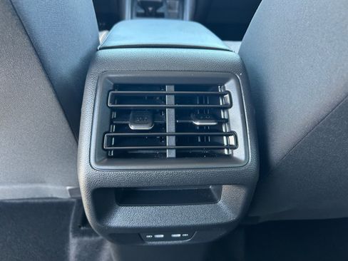 Used 2026 Volkswagen Tiguan S FWD image 30