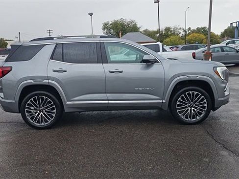 New 2026 GMC Terrain Denali image 9