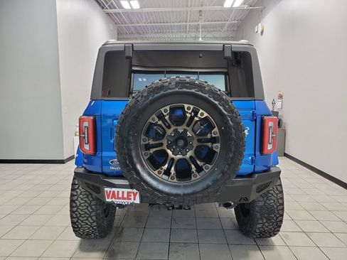 Used 2022 Ford Bronco Outer Banks image 6