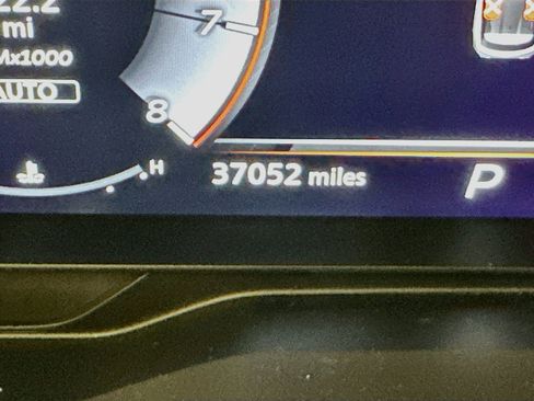 Used 2023 INFINITI QX60 Luxe AWD/4WD image 19