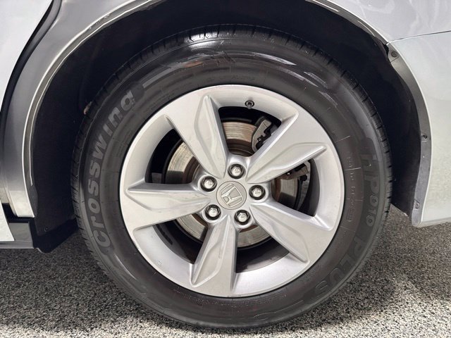 Used 2020 Honda Odyssey EX image 16