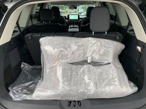 New 2026 Lincoln Aviator Reserve AWD/4WD image 5