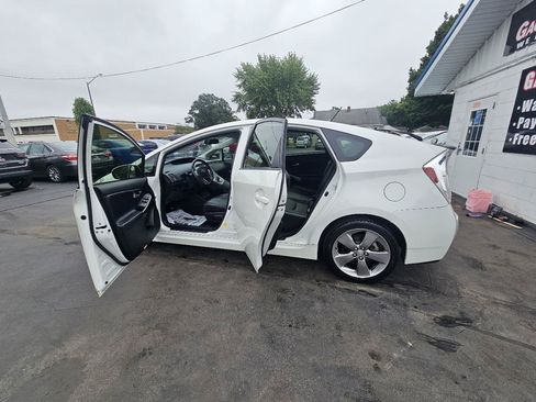 Used 2013 Toyota Prius Persona Series FWD image 23