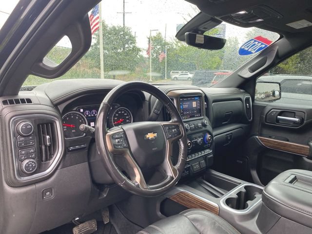 Used 2020 Chevrolet Silverado 1500 High Country w/ Technology Package AWD/4WD image 10