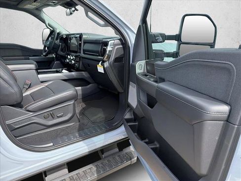New 2026 Ford F250 Lariat w/ Black Appearance Package AWD/4WD image 23