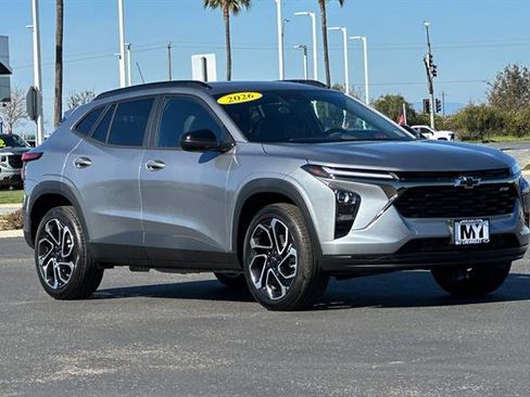 New 2026 Chevrolet Trax RS image 2