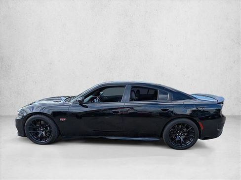 Used 2019 Dodge Charger Scat Pack w/ Dynamics Package image 8