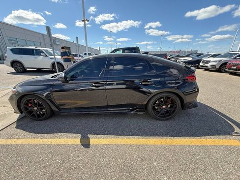 Used 2023 Honda Civic Type R image 10