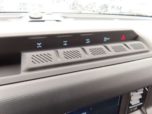 New 2026 Ford Bronco Big Bend w/ Black Diamond Package image 11