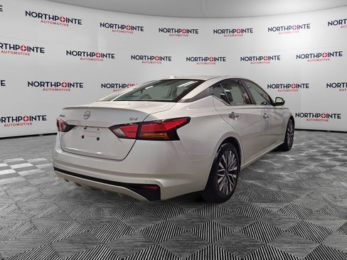 Used 2023 Nissan Altima 2.5 SV image 6