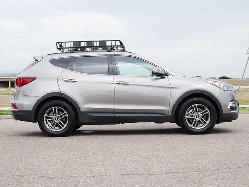 Used 2018 Hyundai Santa Fe Sport w/ 2.4L Value Package 02 AWD/4WD image 6