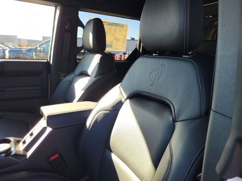 New 2025 Ford Bronco Badlands AWD/4WD image 27