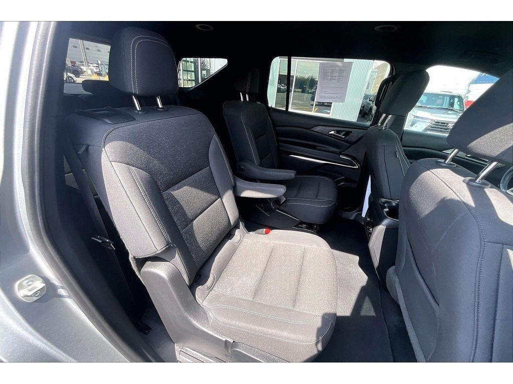 Used 2024 Chevrolet Traverse LT AWD/4WD image 29