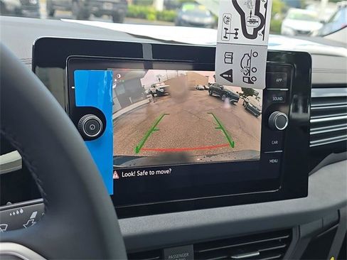 New 2025 Volkswagen Jetta SE image 13