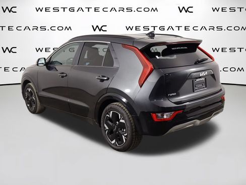 Used 2023 Kia Niro Wind FWD image 44