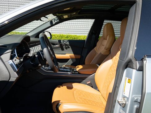 Certified 2024 Audi RS Q8 AWD/4WD image 28