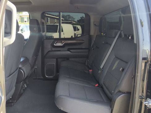 Used 2023 GMC Sierra 1500 Elevation image 27