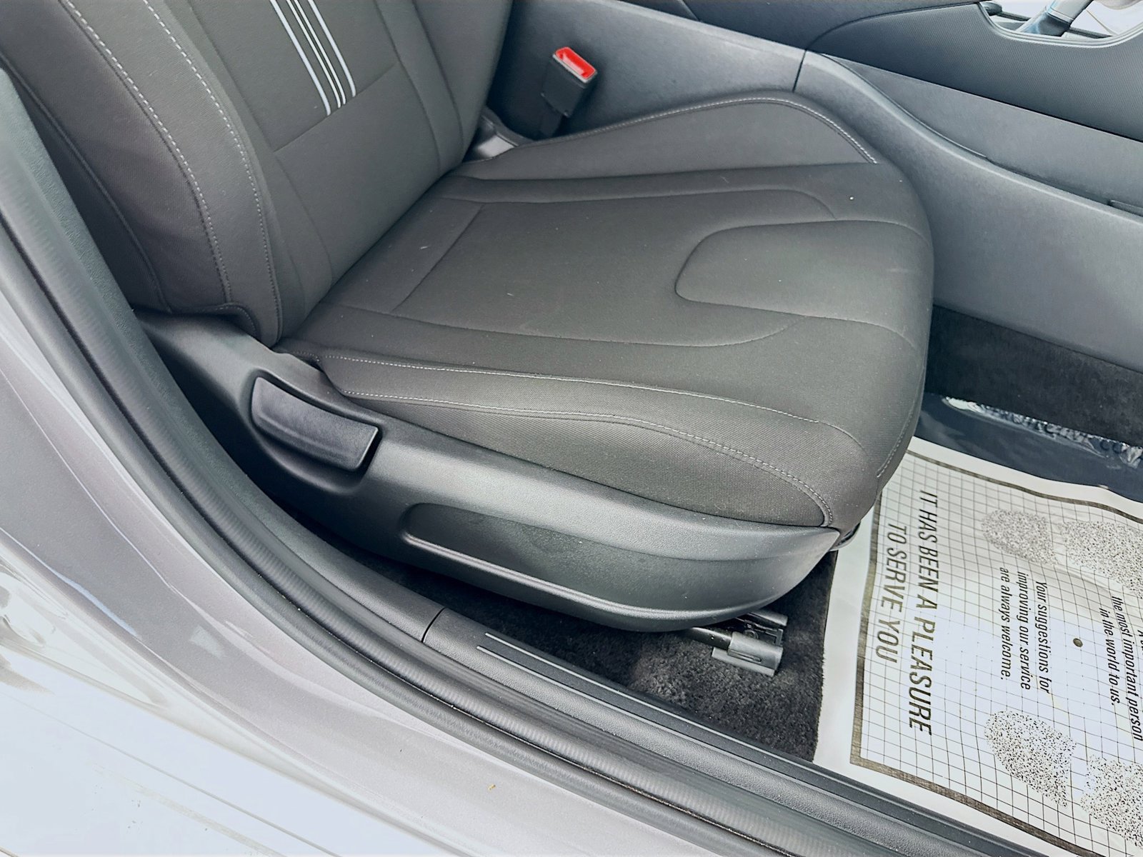 Certified 2026 Hyundai Elantra Sport FWD image 29