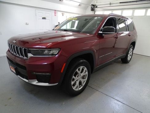 Certified 2023 Jeep Grand Cherokee L Limited w/ Luxury Tech Group II AWD/4WD image 19