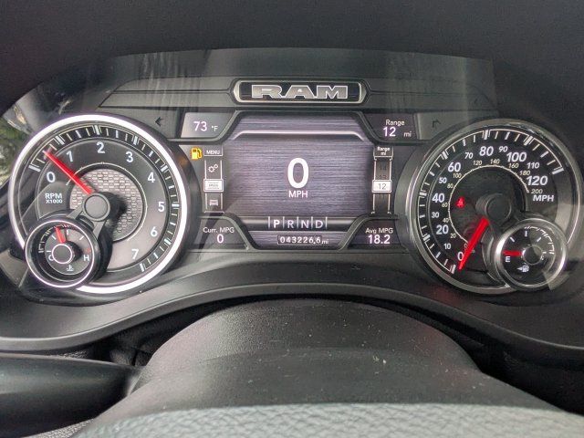 Used 2022 RAM 1500 Laramie AWD/4WD image 28