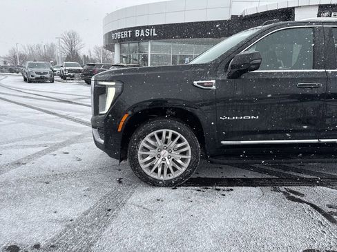New 2026 GMC Yukon Elevation image 5