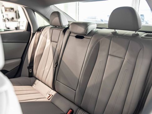 Used 2019 Audi A4 2.0T Premium Plus w/ Premium Plus Package image 34