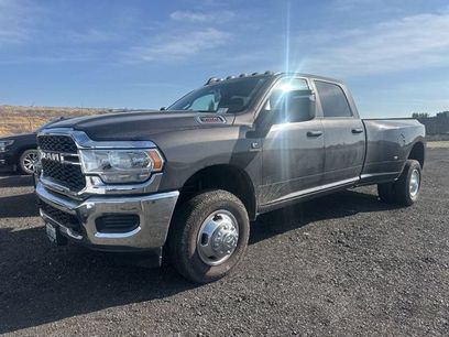 Used 2024 RAM 3500 Tradesman w/ Chrome Appearance Group