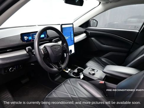 Used 2023 Ford Mustang Mach-E Select RWD image 6