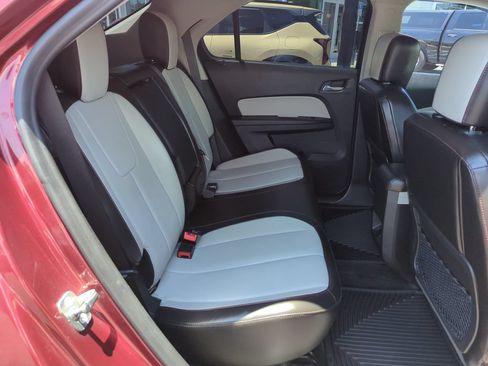 Used 2017 Chevrolet Equinox Premier w/ Enhanced Convenience Package FWD image 31