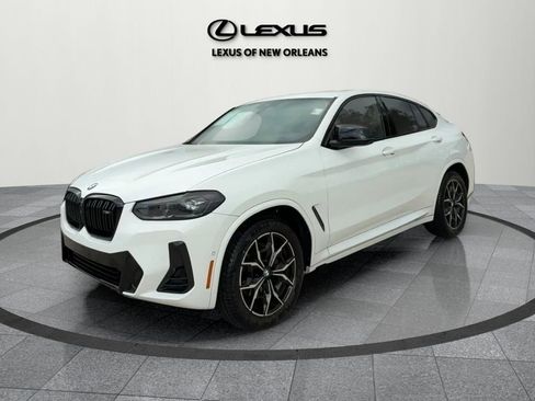 Used 2022 BMW X4 M40i w/ Premium Package image 3