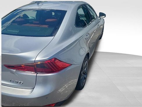 Used 2019 Lexus IS 300 F Sport w/ F Sport Package RWD image 3