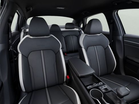 New 2026 Kia K5 GT-Line FWD image 11