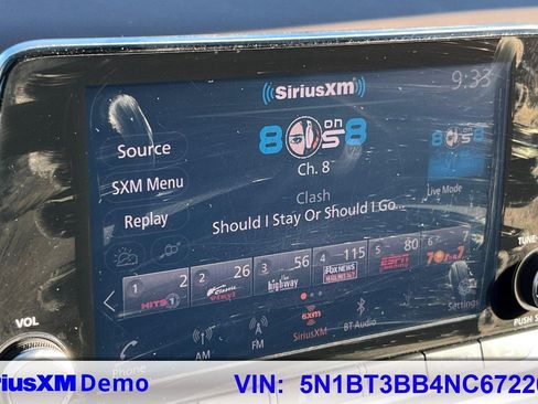 Used 2022 Nissan Rogue SV image 26