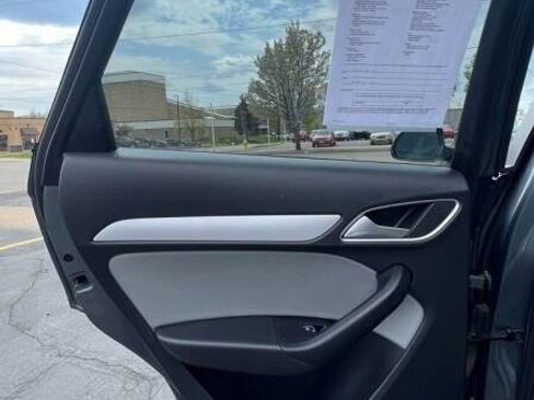 Used 2017 Audi Q3 2.0T Premium image 22