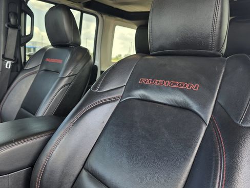 Used 2019 Jeep Wrangler Unlimited Rubicon AWD/4WD image 19