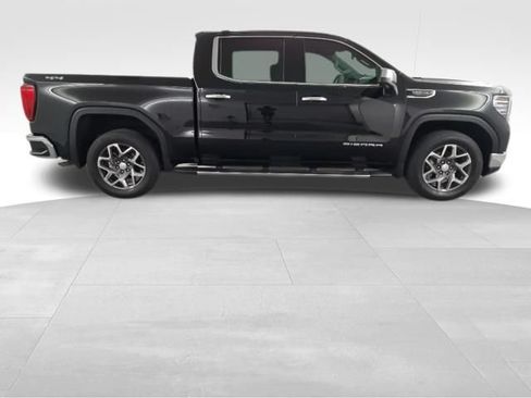 Used 2025 GMC Sierra 1500 SLT w/ SLT Premium Package AWD/4WD image 8