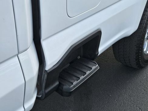 Used 2024 Ford F350 XLT image 10