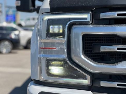 Used 2020 Ford F350 Platinum w/ FX4 Off-Road Package AWD/4WD image 12