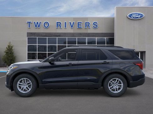 New 2026 Ford Explorer Active image 3