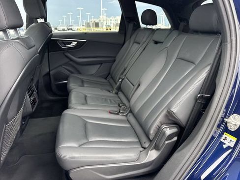 Used 2021 Audi Q7 2.0T Premium Plus AWD/4WD image 23