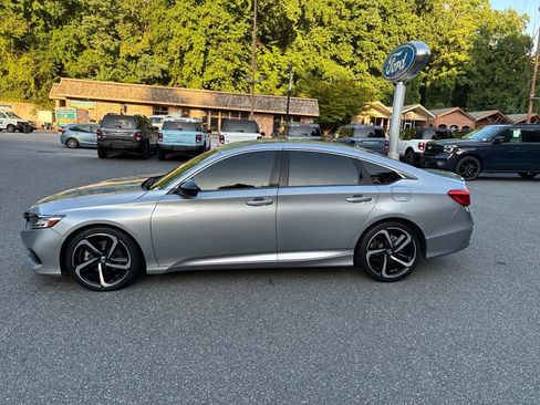 Used 2021 Honda Accord Sport image 7