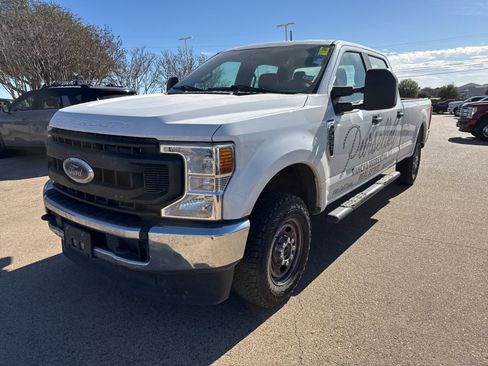 Used 2021 Ford F250 XL w/ Power Equipment Group image 2
