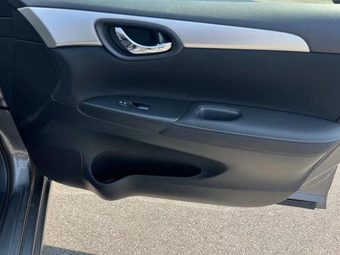Used 2018 Nissan Sentra S w/ S Midnight Style Package FWD image 22
