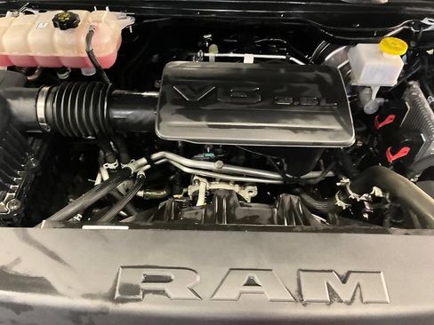 Used 2023 RAM 1500 Big Horn AWD/4WD image 7