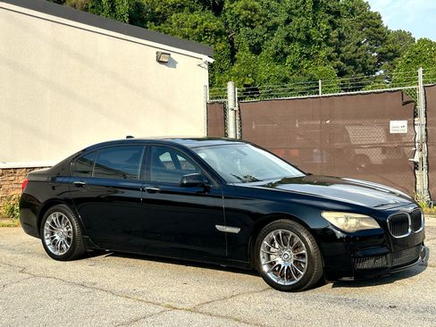 Used 2011 BMW 750Li image 6