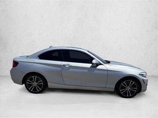 Used 2020 BMW 230i Coupe w/ Convenience Package RWD video 3