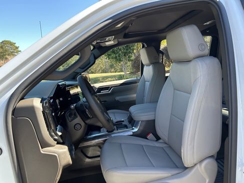 New 2026 Chevrolet Silverado 1500 LTZ w/ Z71 Off-Road Package image 40