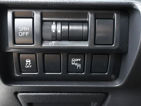 Used 2019 Subaru Crosstrek 2.0i Limited w/ Popular Package #2 image 12