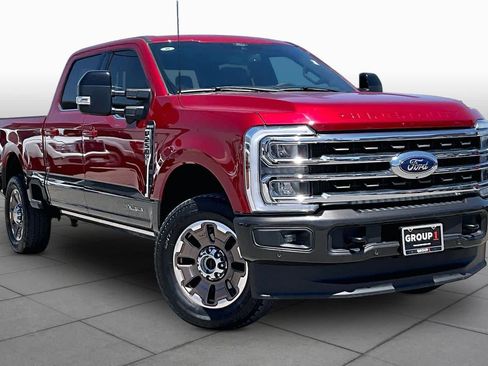 Certified 2024 Ford F250 King Ranch w/ FX4 Off-Road Package AWD/4WD image 3
